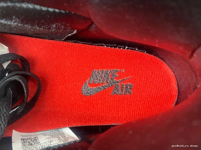 Cheap FD4810-061 Satin 1 High Jordan WMNS Bred Air OG 0811